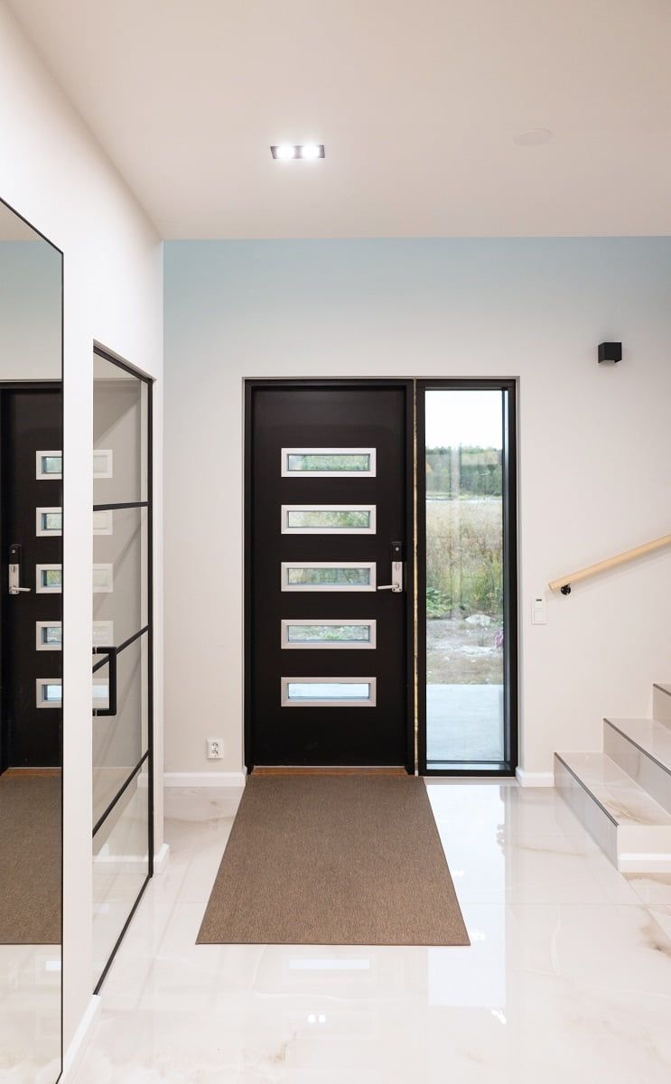 The electroless DoubleCantle provides a pleasant light in the foyer. © LedStore.fi
